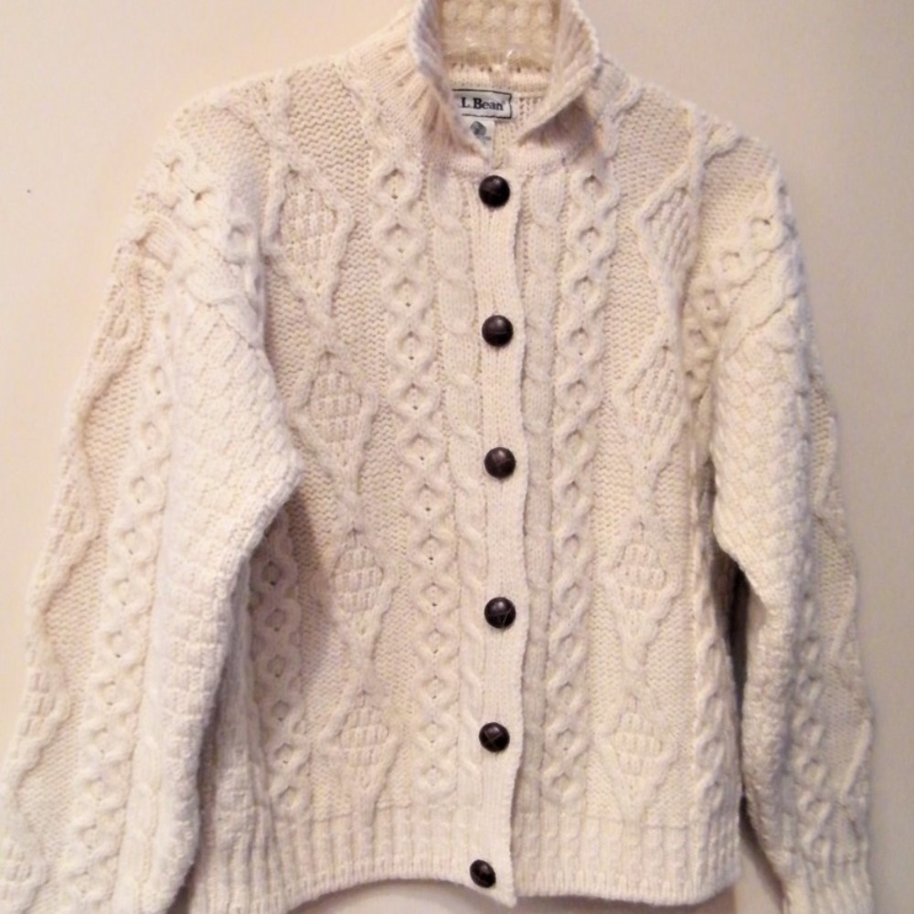 LL Bean CabIe IRISH Fisherman Cardigan SWEATER M